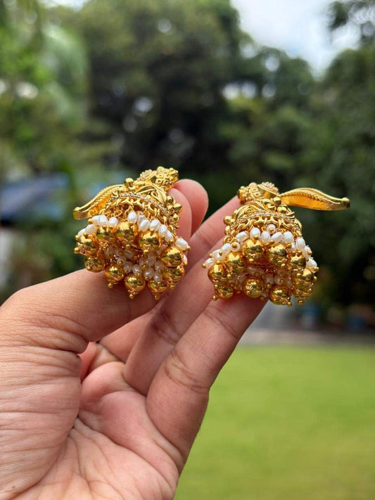 J0160 Peacock Jhumka