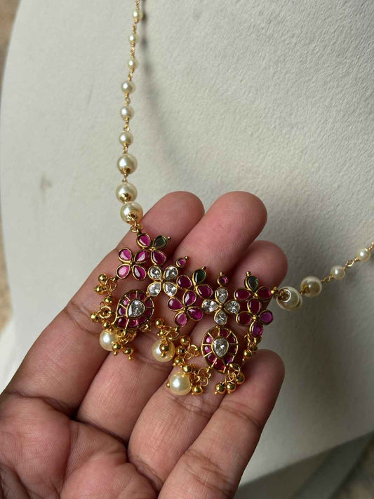 H0090 Kemp Floral Pearl Chain