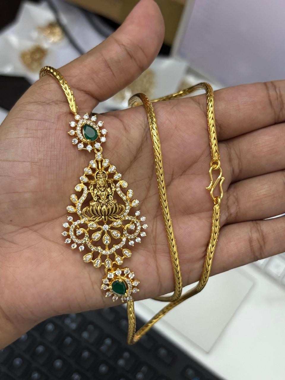 H0028 Premium Quality Lakshmi 26 inch Mogappu Chain
