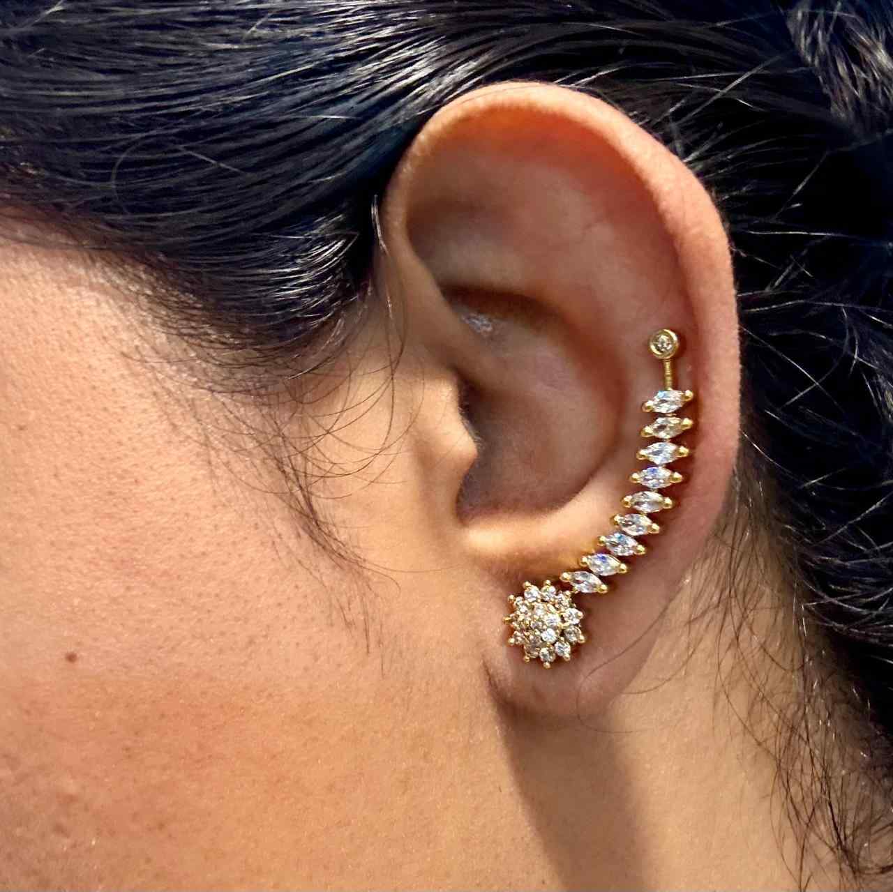 J0132 Stone Earcuff Floral Earrings