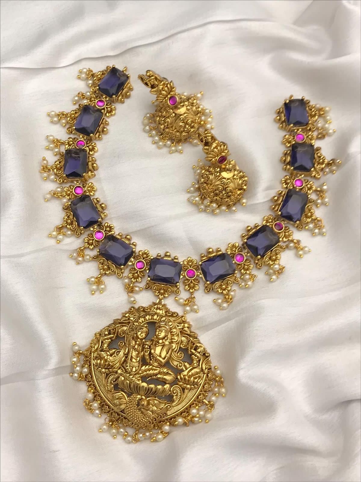 N0298 Premium Sapphire Stone Necklace