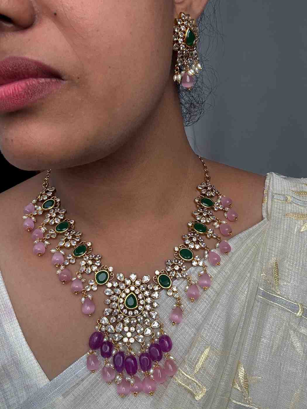 N0293 Premium Quality Unique Pastel Bead Uncut diamond Necklace
