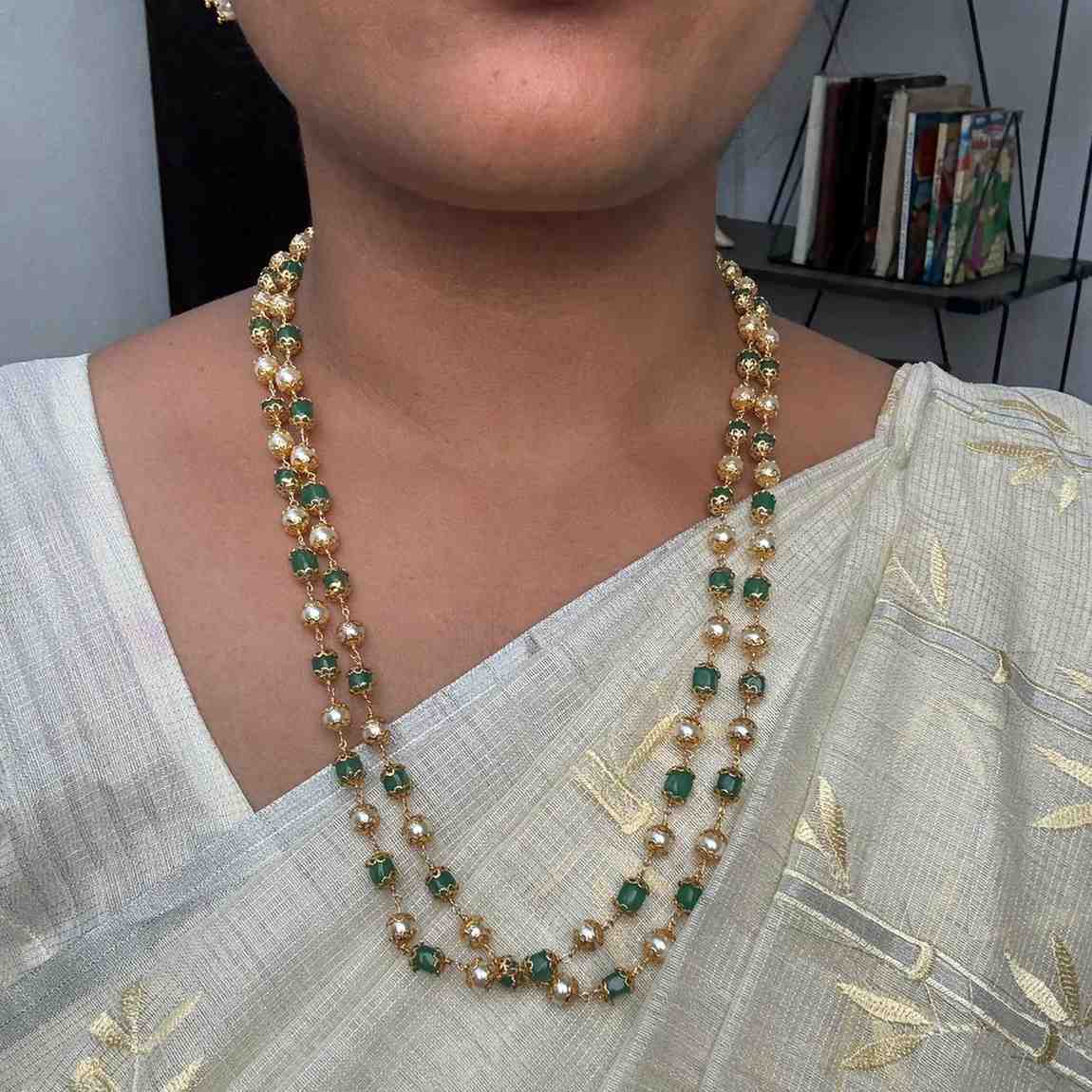 H0089 Pearl & Emerald Hydro Bead 2 layer Middle length chain