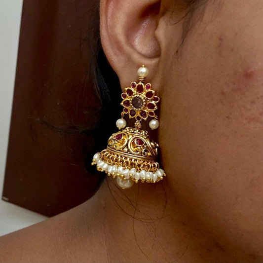 J0077 Premium Quality 3d Floral Pattern Bridal Jhumka