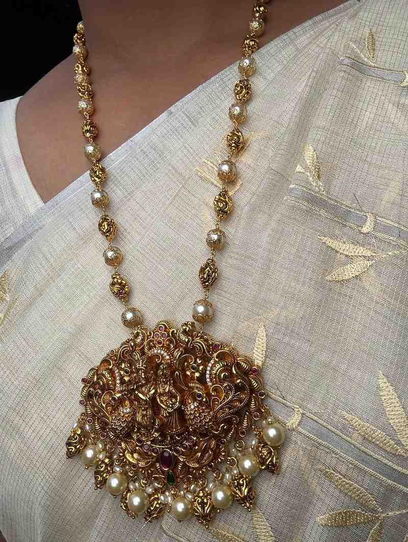 H0043 Premium Quality 31 inch long Pearl Haram