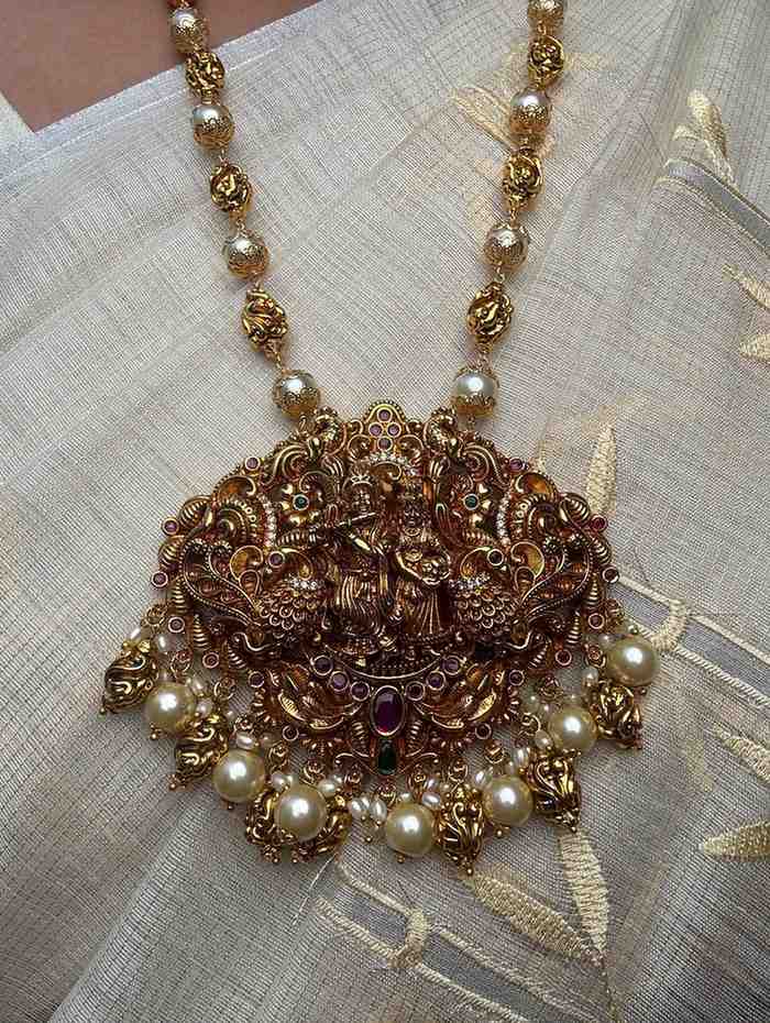 H0043 Premium Quality 31 inch long Pearl Haram