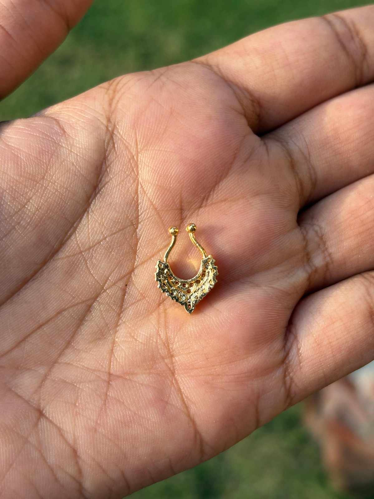 J0176 White Stone Nose Septum rings