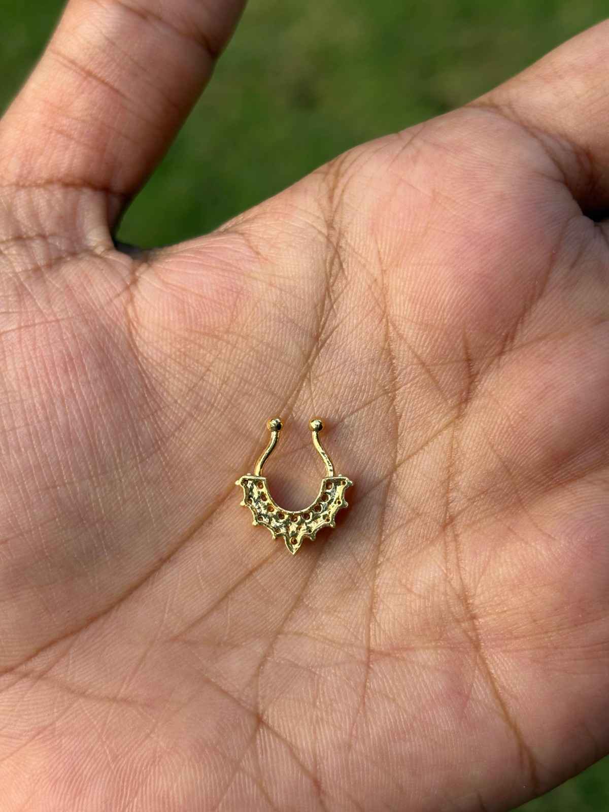 J0175 White Stone Nose Septum rings