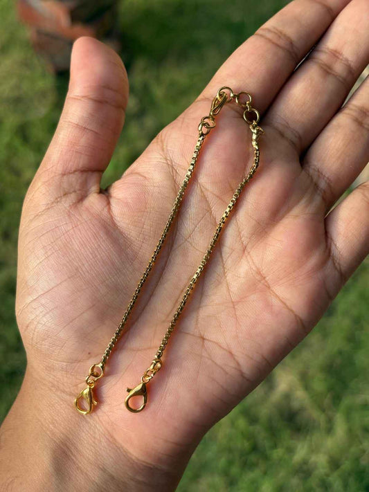 BC004 Set of 2 Backchain 8.5 inch/22cm with Chain & Lobster claw clip At the ends