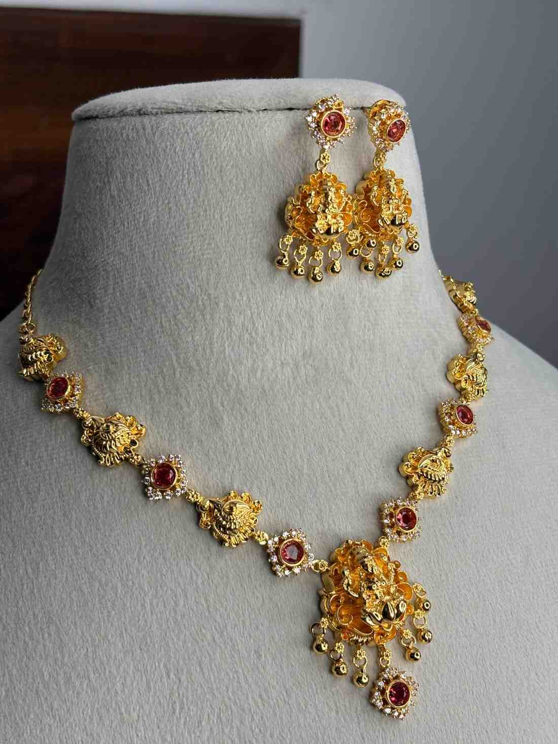N0300 Gold Replica Collection Lakshmi Necklace