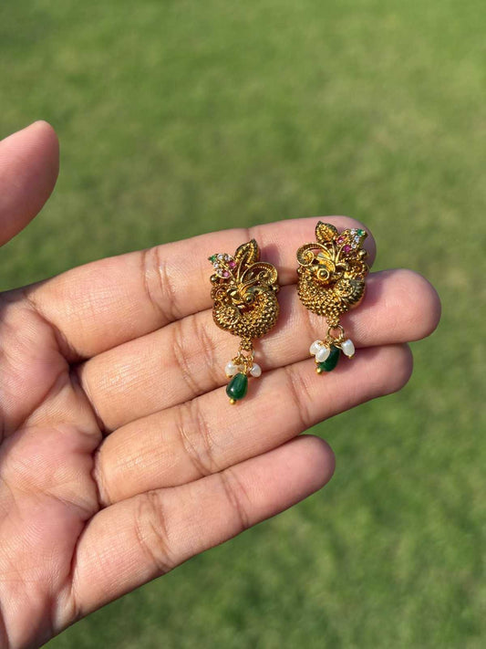 J0181 Antique Finish Peacock Motif Stud