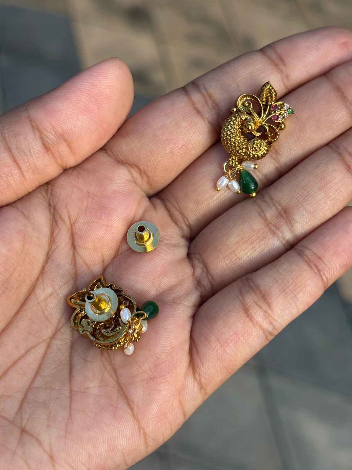 J0181 Antique Finish Peacock Motif Stud