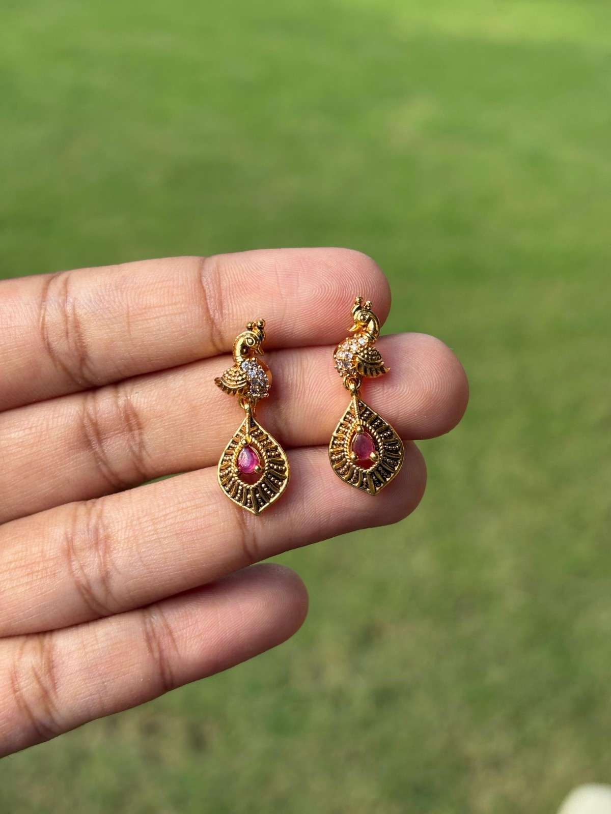 J0185 Small Size Peacock Drop Earrings