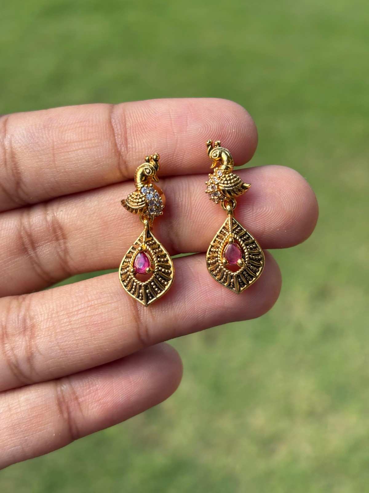 J0185 Small Size Peacock Drop Earrings