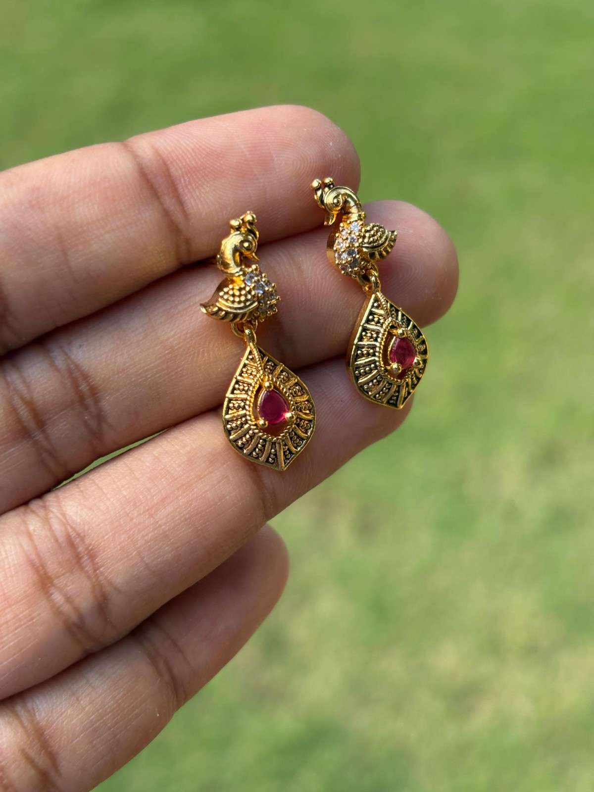 J0185 Small Size Peacock Drop Earrings