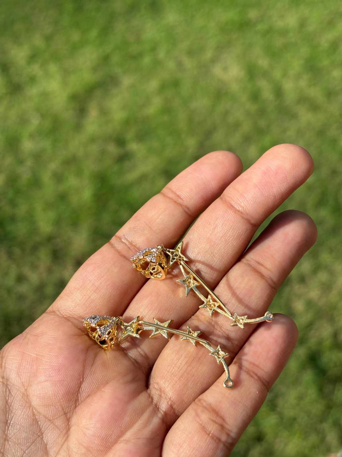 J0180 AD Stone Earcuff Jhumka