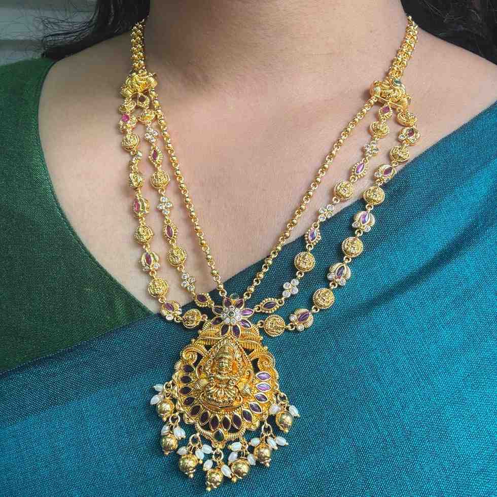 N0299 Premium 3 layer Lakshmi necklace