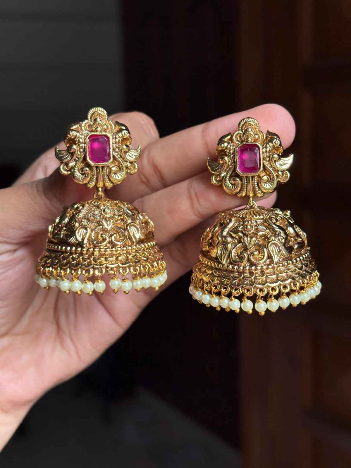 J0187 Ruby Stone Floral 3d  Pattern Bridal Jhumka