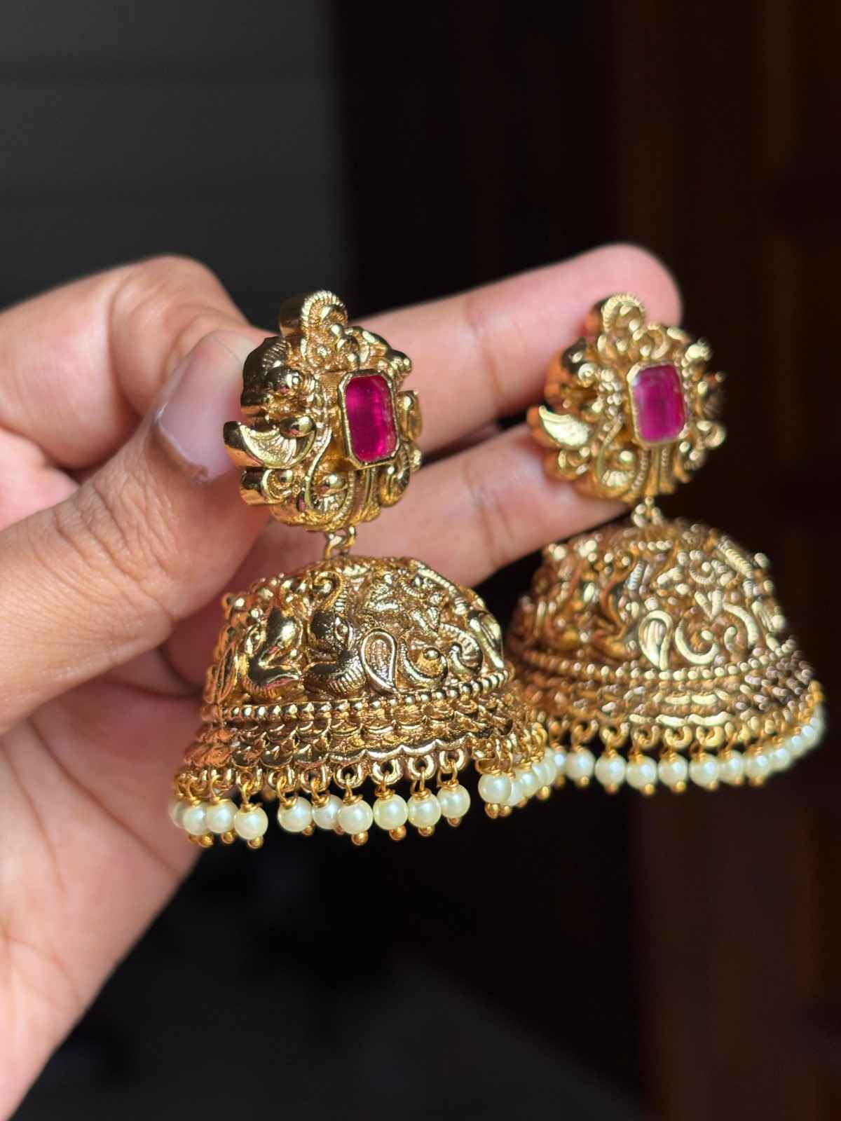 J0187 Ruby Stone Floral 3d  Pattern Bridal Jhumka
