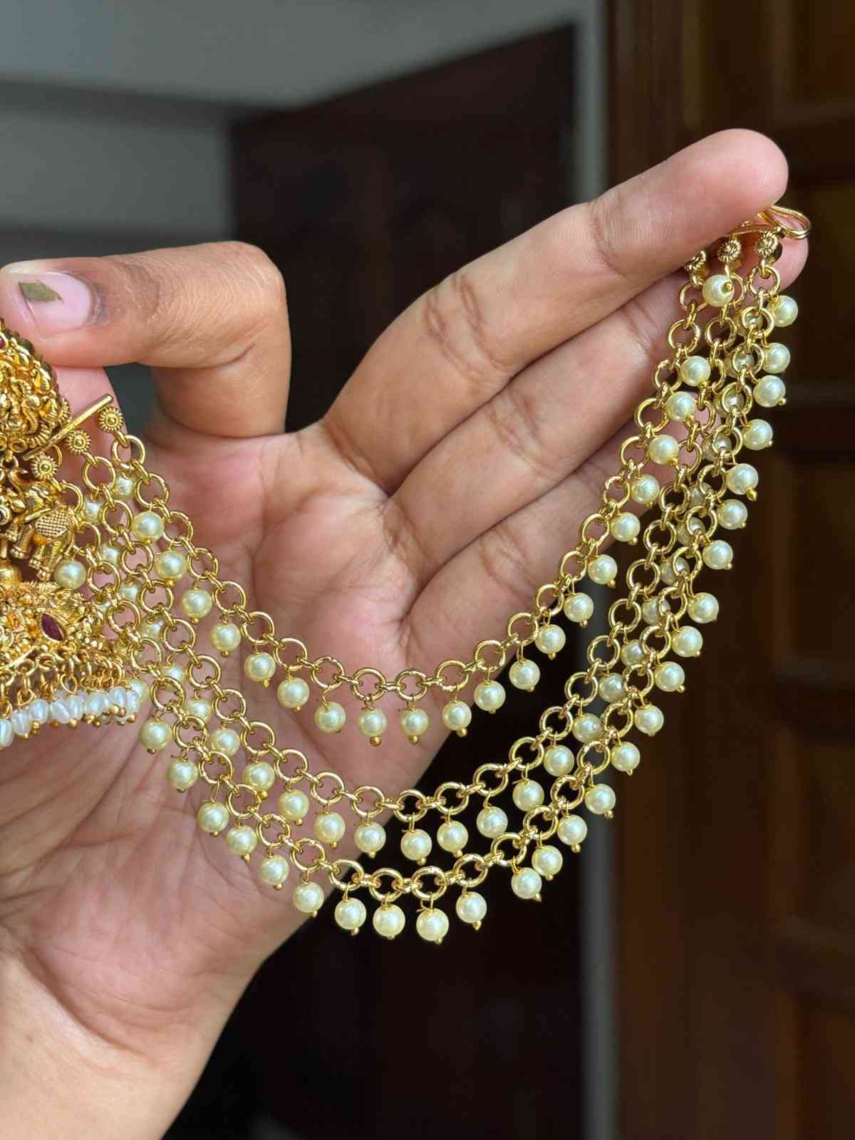 EC003 Medium Size Pearl 3 Layer Ear chain