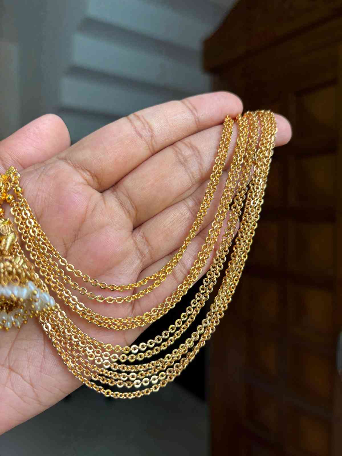EC005 Gold Chain 10 line Ear Chain
