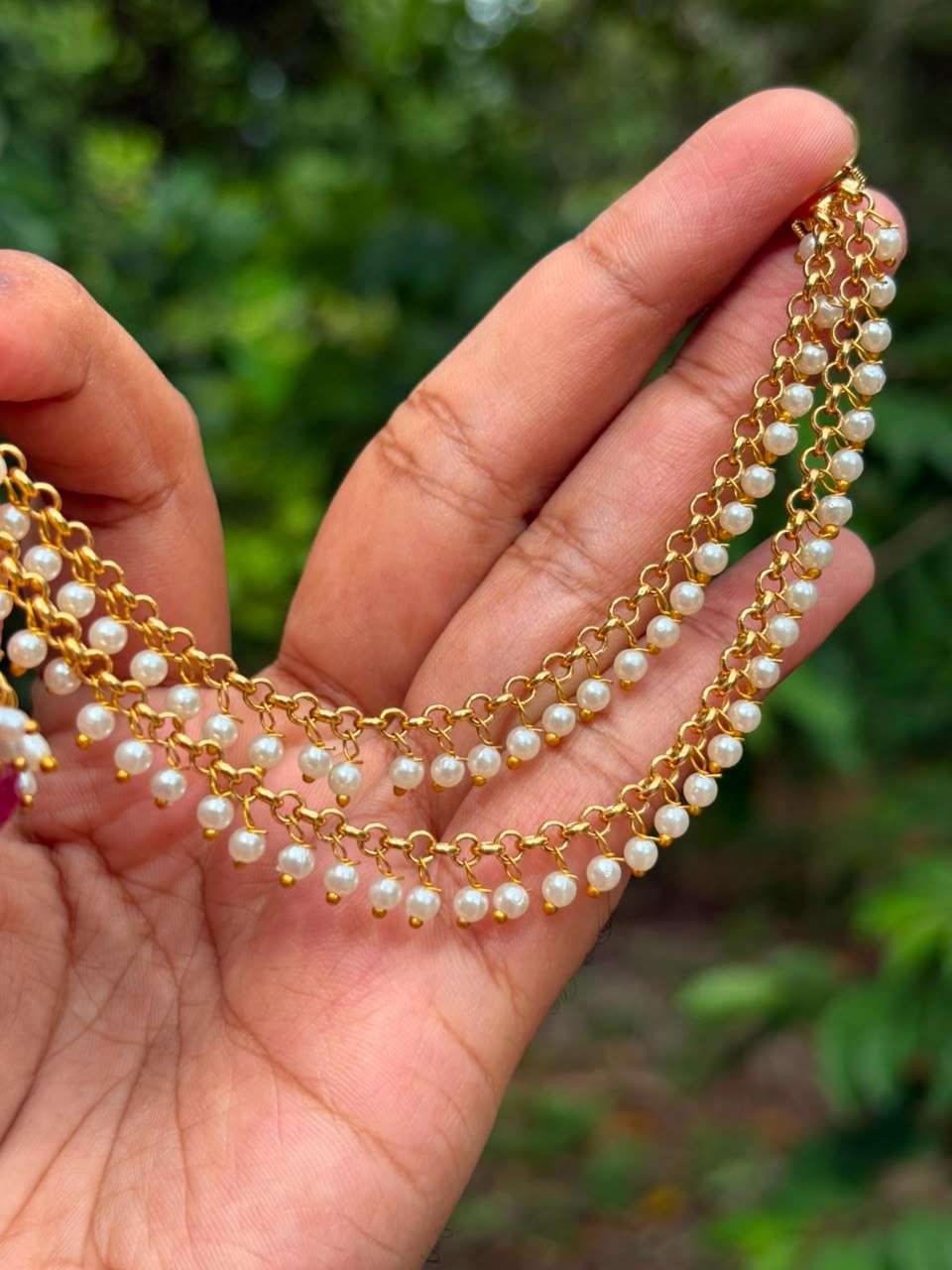 EC007 White Pearl 2 layer ear chain
