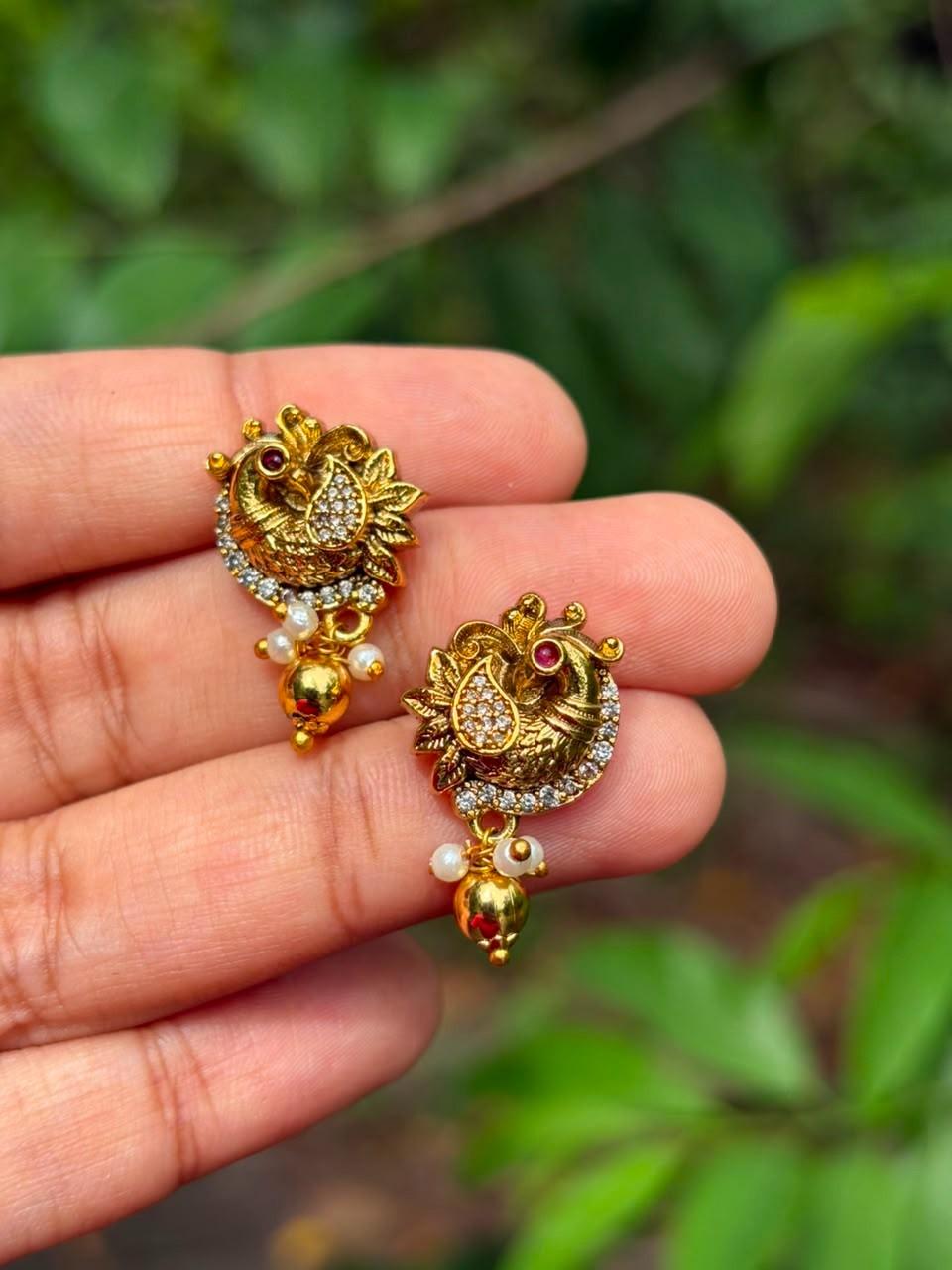 J0195 Peacock Stud with White stone & Gold Bead Hanging