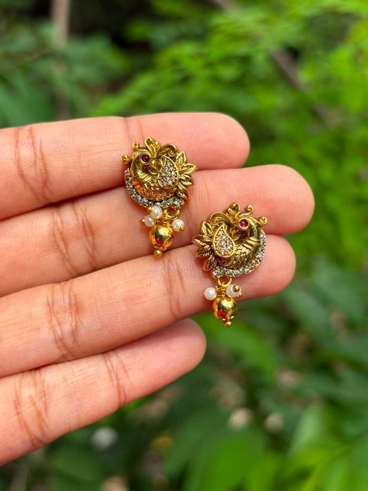 J0195 Peacock Stud with White stone & Gold Bead Hanging