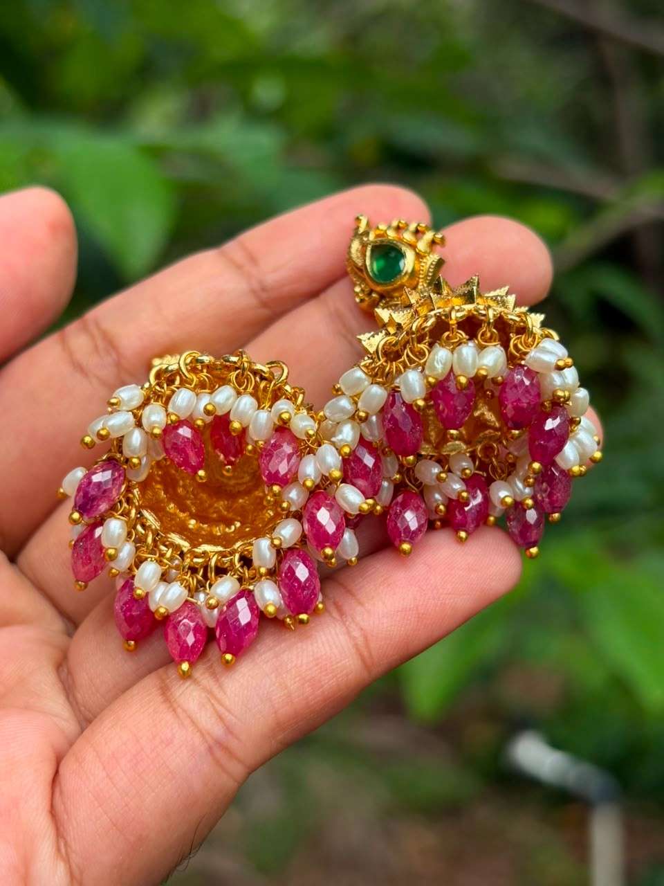 J0197 Premium Leaf Pattern Jhumka With pink Crystal hanging