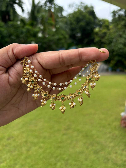 EC010 Floral Pattern Ear chain