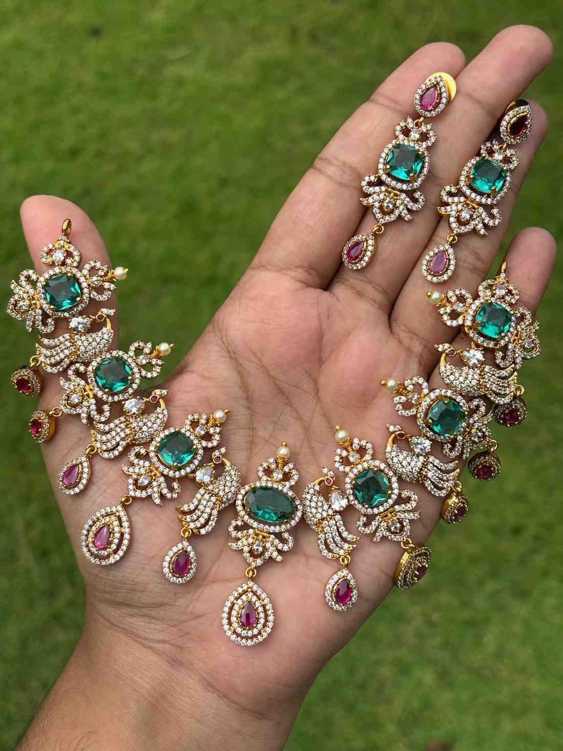 N0305 Premium Peacock Stone Necklace