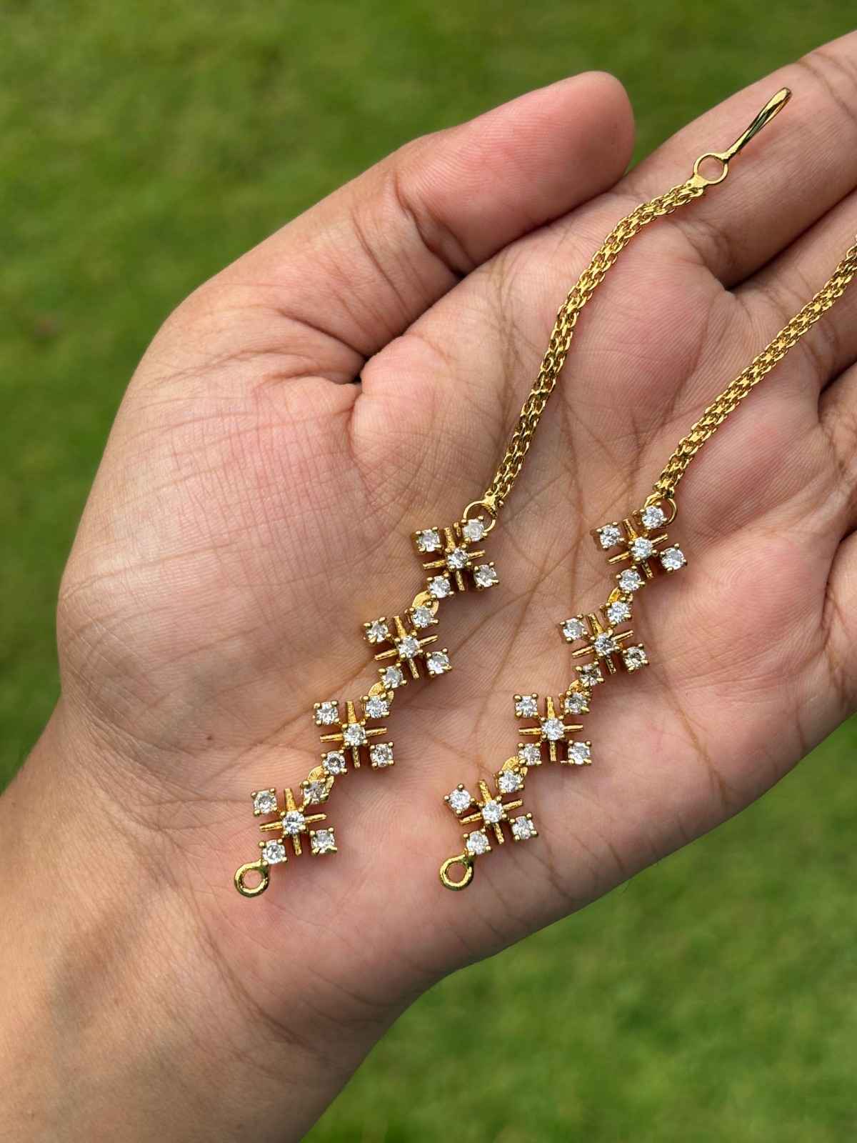 EC013 Straight Stone Ear chain