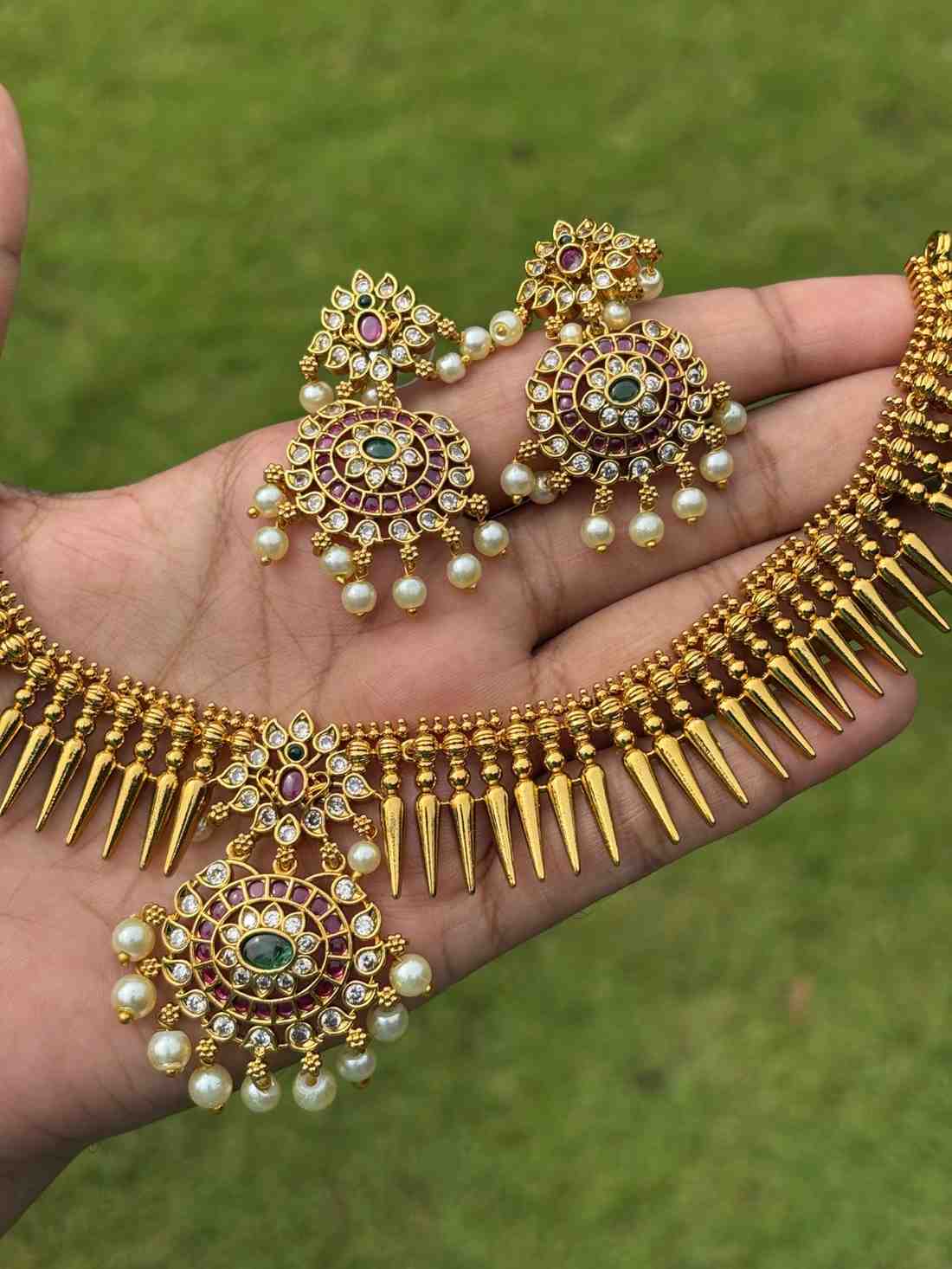 N0306 Traditional Mulla Poov Necklace