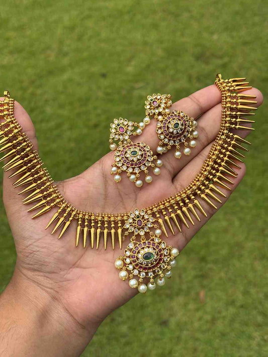 N0306 Traditional Mulla Poov Necklace