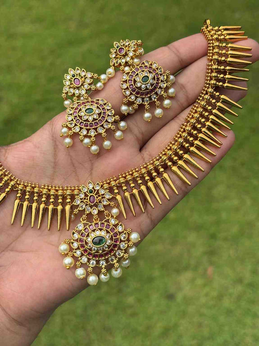N0306 Traditional Mulla Poov Necklace