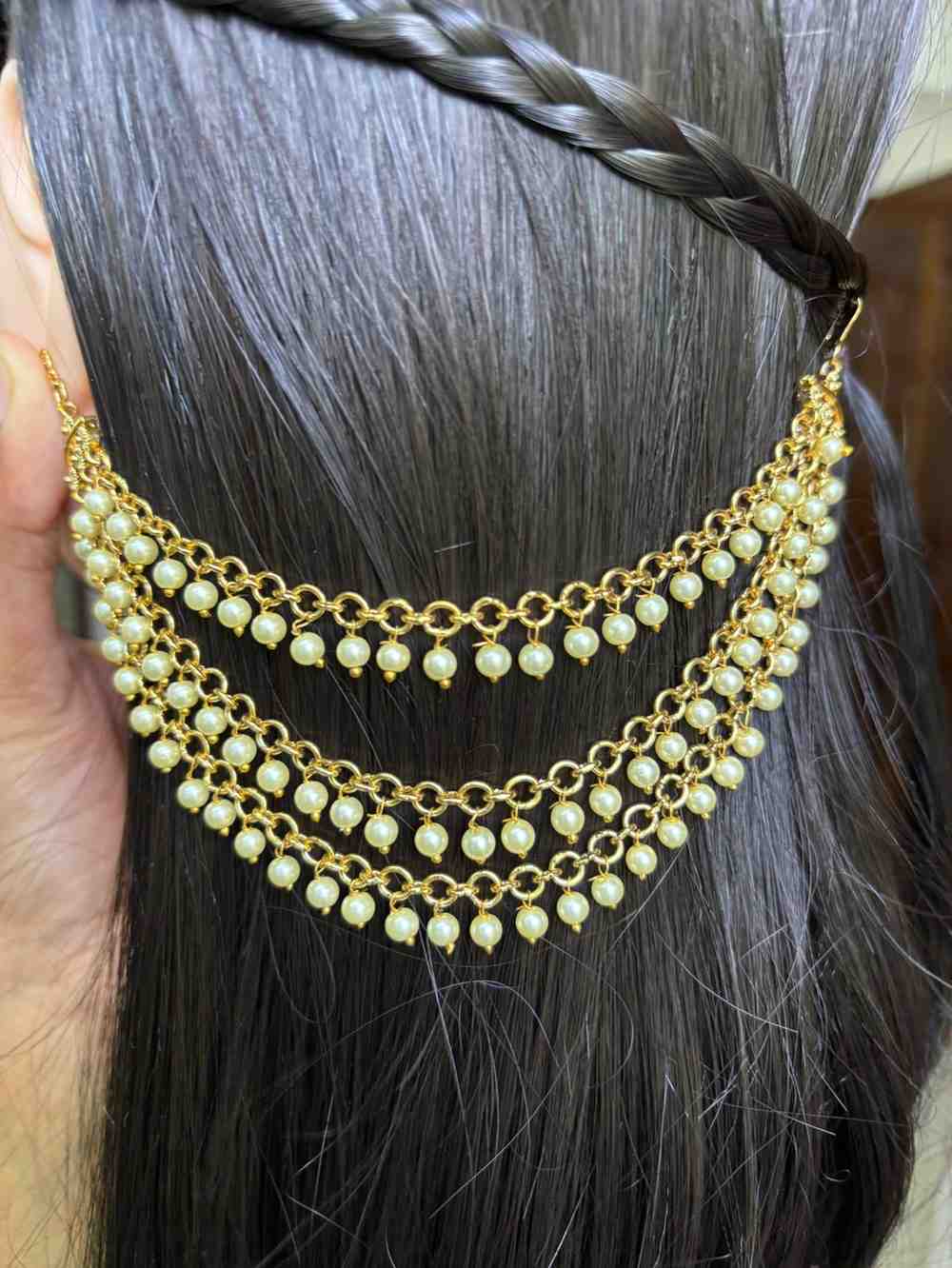 EC003 Medium Size Pearl 3 Layer Ear chain
