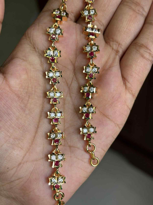 EC012 Traditional Straight Mattal Ear chain