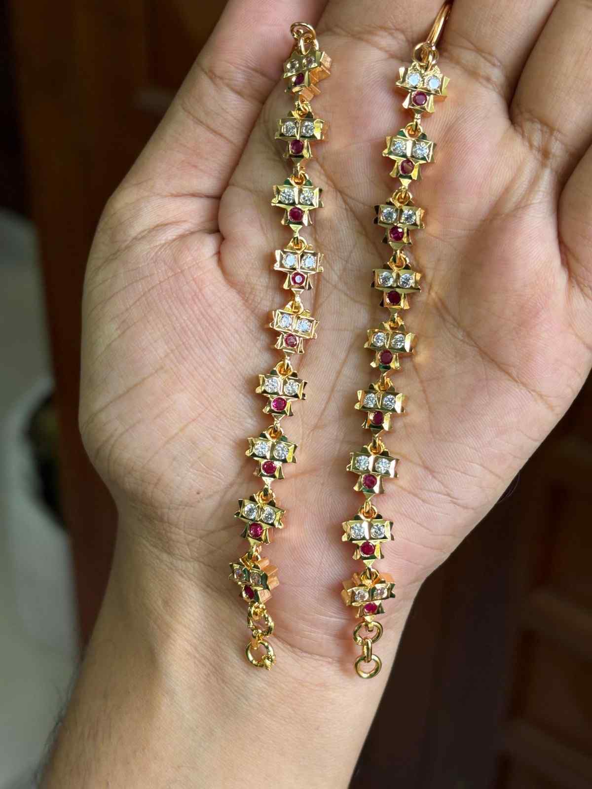 EC012 Traditional Straight Mattal Ear chain