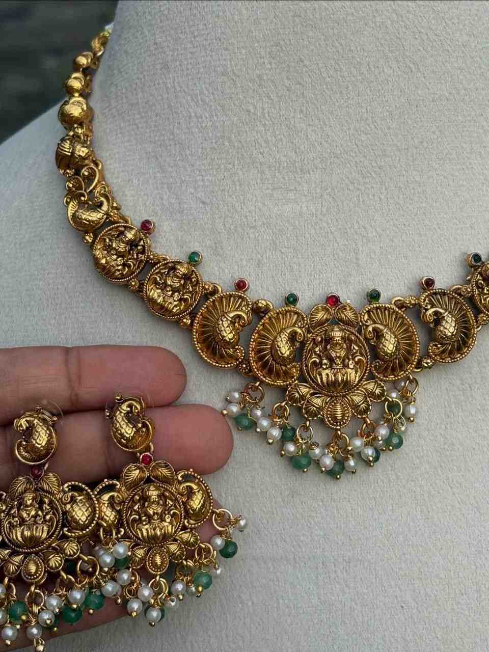 N0304 Matte finish Bridal Necklace