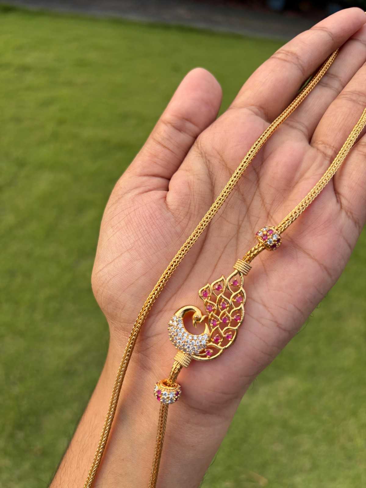 C019 Peacock Pattern Ruby Stone Mogappu 26 inch chain