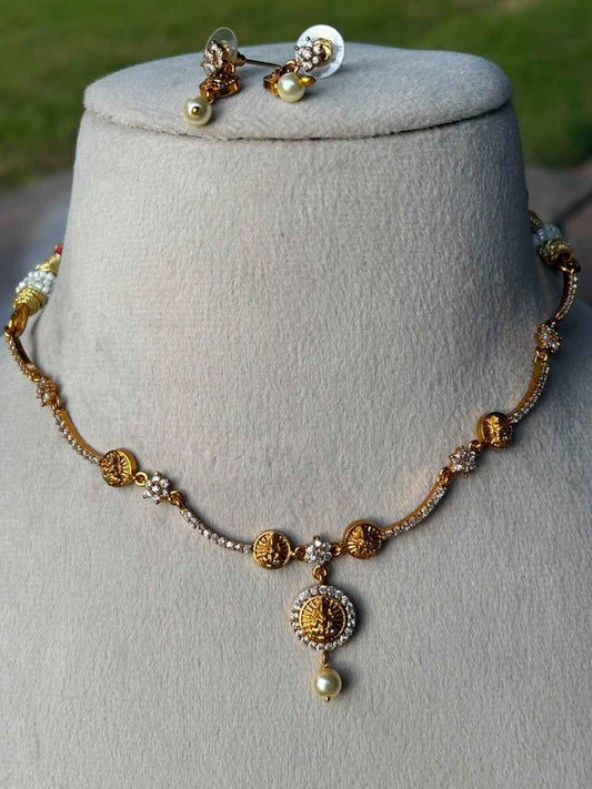 N0311 Minimal Necklace