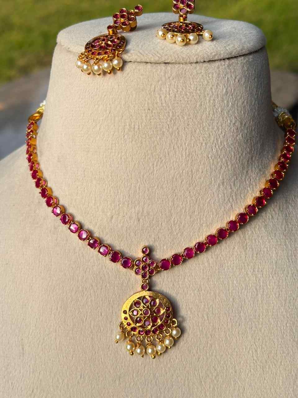 N0309 Ruby Color Traditional Atigai Necklace