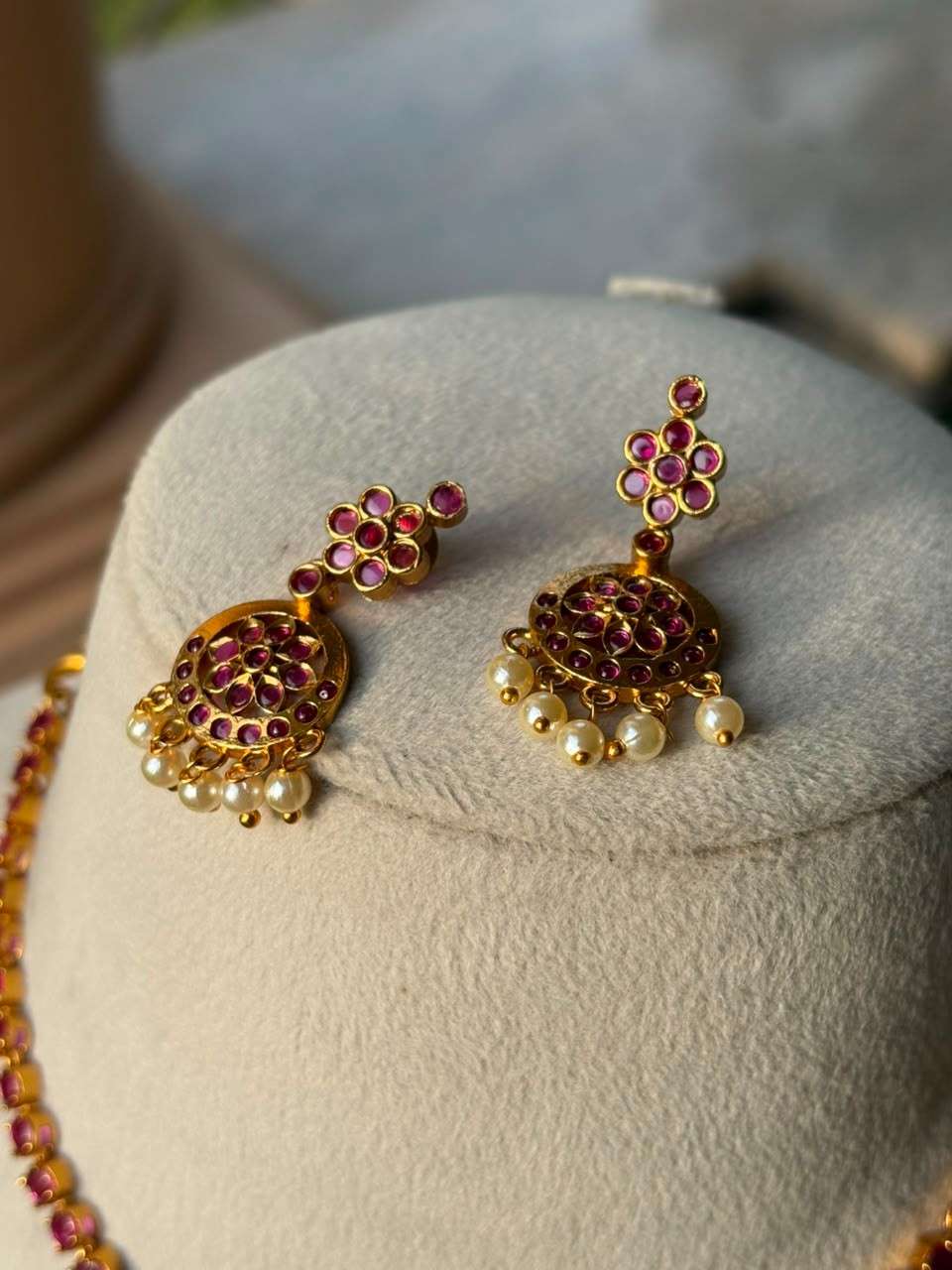 N0309 Ruby Color Traditional Atigai Necklace