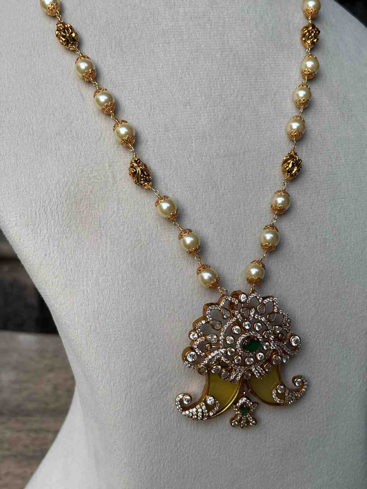 H0094 Puli pal Pearl Haram