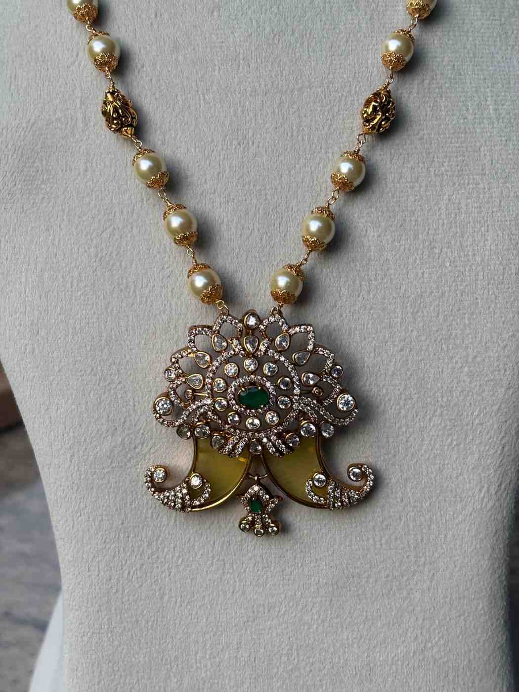H0094 Puli pal Pearl Haram