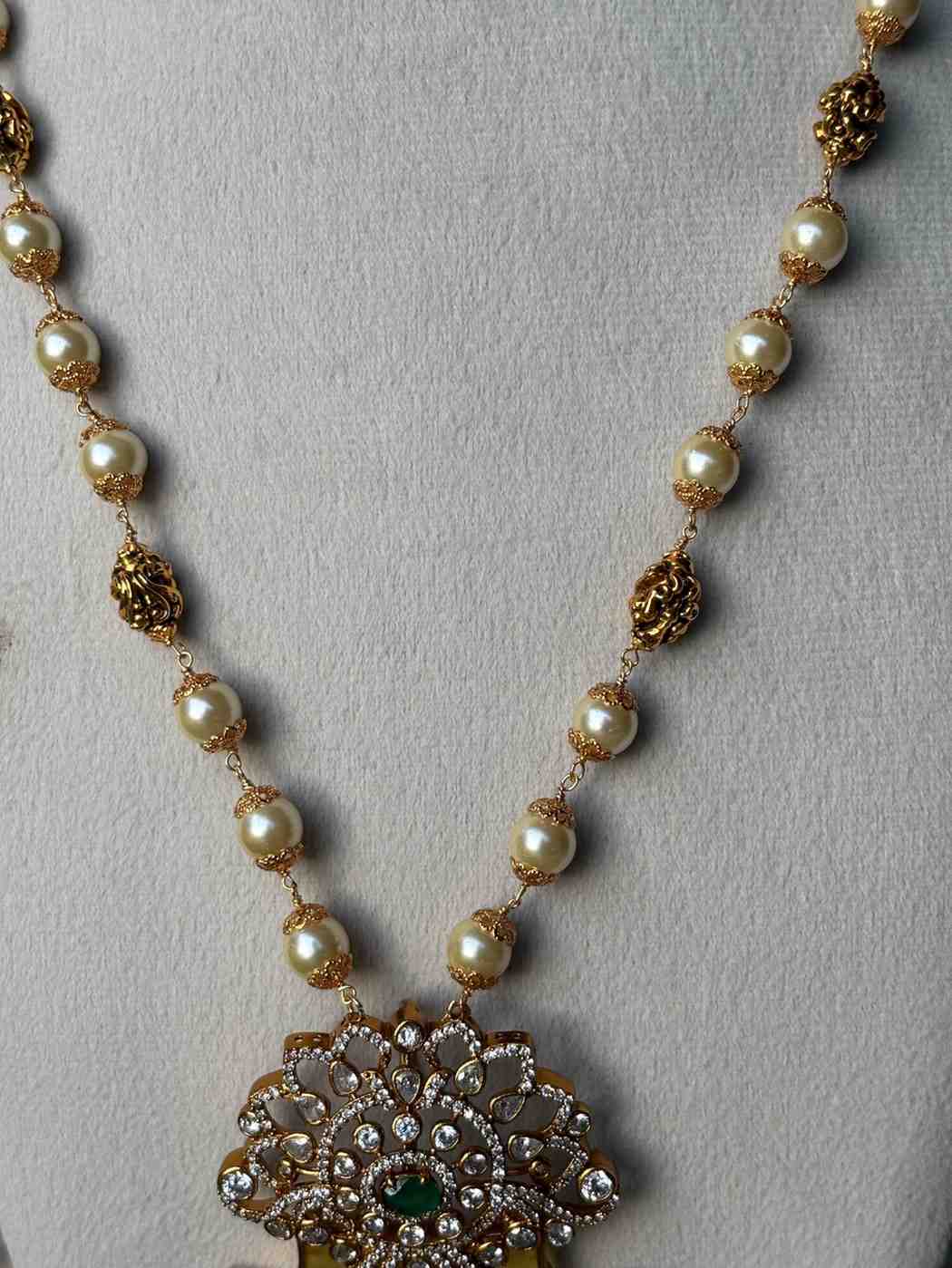 H0094 Puli pal Pearl Haram