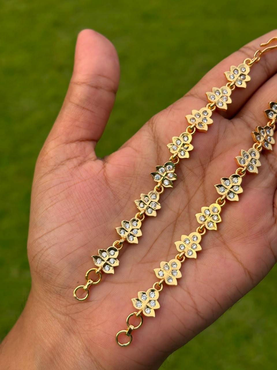 EC016 White stone Straight Mattal