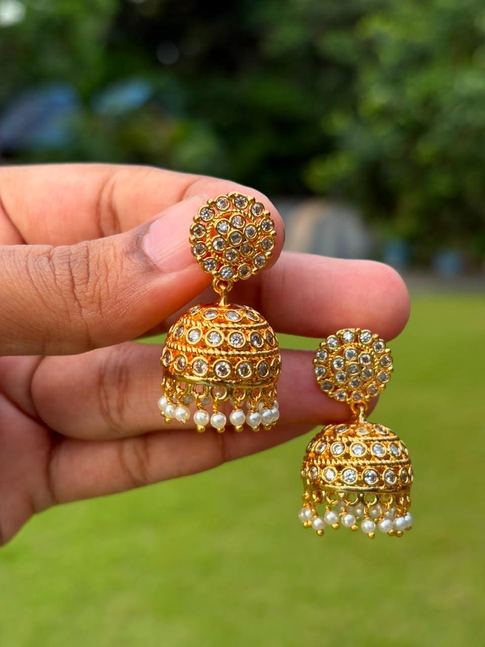 J0209 White Stone Jhumka