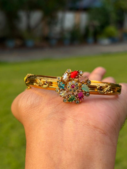 K0030 Navaratnam Kada Bangle
