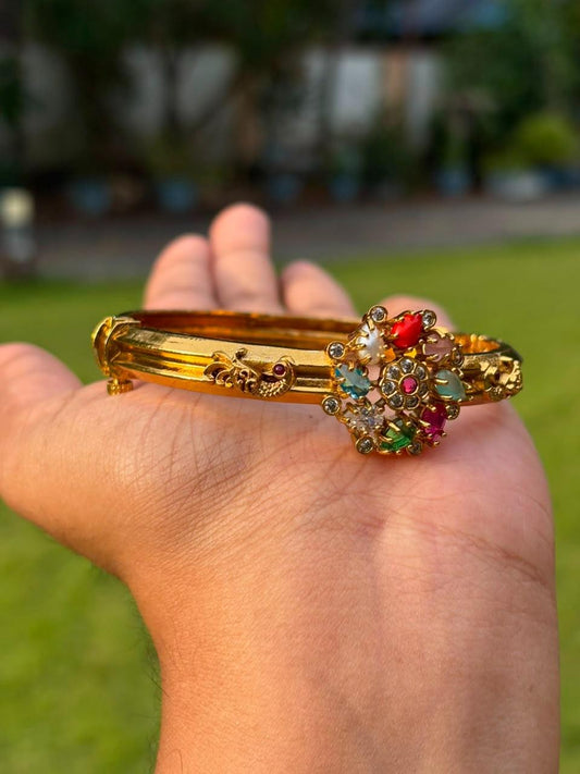 K0030 Navaratnam Kada Bangle